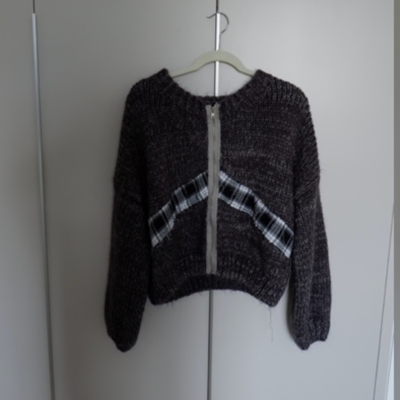 LF Zip up Knit Sweater - Picture 1 of 2